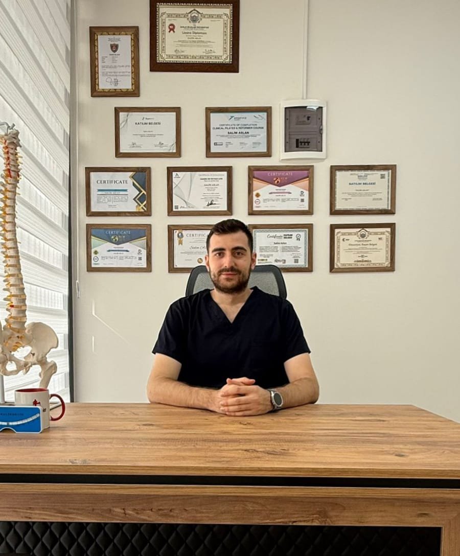 Fizyoterapist Salim Aslan